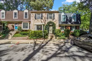 1756 Albermarle Dr, Crofton, MD 21114 - Photo 2