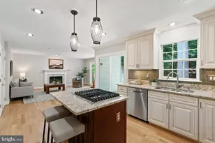 1660 Patrice Cir, Crofton, MD 21114 - Photo 10