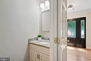 1660 Patrice Cir, Crofton, MD 21114 - Photo 12
