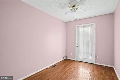 560 Elizabeth Lane, Glen Burnie, MD 21061 - Photo 14