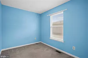 560 Elizabeth Ln, Glen Burnie, MD 21061 - Photo 12
