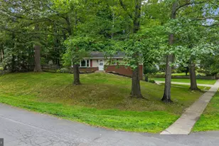 617 Wayward Dr, Annapolis, MD 21401 - Photo 2