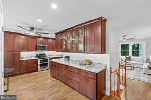 617 Wayward Dr, Annapolis, MD 21401 - Photo 14