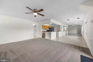 353 Gatewater Ct, Glen Burnie, MD 21060 - Photo 10