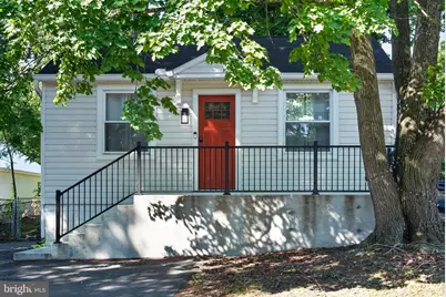 3670 5th Avenue, Edgewater, MD 21037 - Photo 2