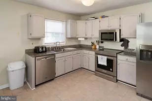 8033 Escalon Ave, Pasadena, MD 21122 - Photo 8