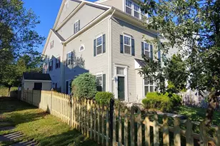 814 Estuary Dr, Odenton, MD 21113 - Photo 2