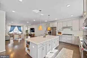 7715 Cresap Ln, Hanover, MD 21076 - Photo 10