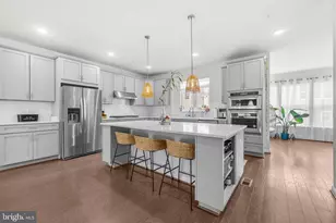 7715 Cresap Ln, Hanover, MD 21076 - Photo 8