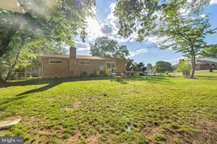 8259 Spring Knoll Dr, Pasadena, MD 21122 - Photo 22