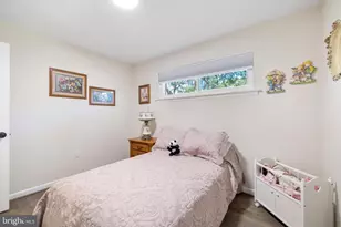 8259 Spring Knoll Dr, Pasadena, MD 21122 - Photo 36