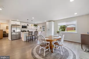 8259 Spring Knoll Dr, Pasadena, MD 21122 - Photo 24