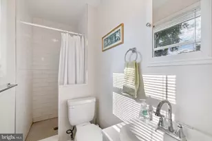 8259 Spring Knoll Dr, Pasadena, MD 21122 - Photo 32