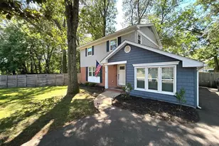 252 Magothy Bridge Rd, Pasadena, MD 21122 - Photo 2