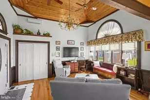 5211 Al Jones Dr, Shady Side, MD 20764 - Photo 16