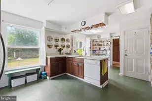 1668 Homewood Landing Rd, Annapolis, MD 21409 - Photo 18