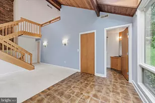 882 Coachway, Annapolis, MD 21401 - Photo 2