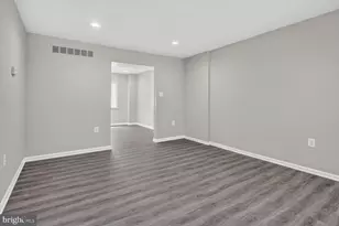 8220 Marlton Ct, Severn, MD 21144 - Photo 4