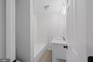 100 Oak Dr, Annapolis, MD 21403 - Photo 32