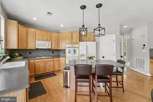 540 Wet Sand Dr, Severn, MD 21144 - Photo 26