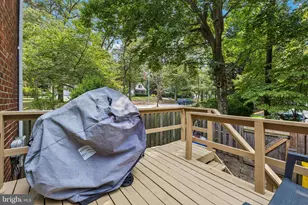 1501 Carlyle Dr, Crofton, MD 21114 - Photo 12