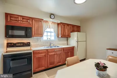 4 Baltimore Avenue, Glen Burnie, MD 21061 - Photo 6