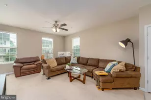 7716 Timbercross Ln, Glen Burnie, MD 21060 - Photo 10