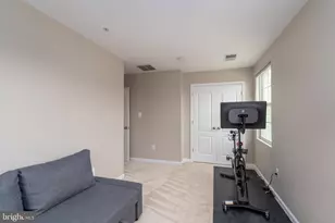 7716 Timbercross Ln, Glen Burnie, MD 21060 - Photo 20