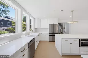 914 Van Buren St, Annapolis, MD 21403 - Photo 10
