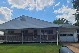 12 Hopkins St, Glen Burnie, MD 21061 - Photo 2