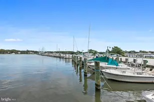 621 Harbor Dr, Annapolis, MD 21403 - Photo 70