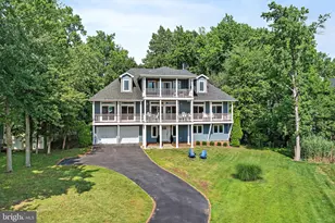 621 Harbor Dr, Annapolis, MD 21403 - Photo 1