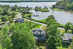 621 Harbor Dr, Annapolis, MD 21403 - Photo 2