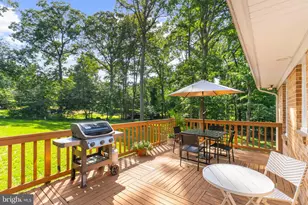176 Cardamon Dr, Edgewater, MD 21037 - Photo 32