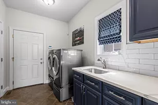 639 Honeysuckle Ln, Severna Park, MD 21146 - Photo 20