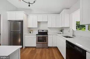 1365 Moyer Rd, Annapolis, MD 21403 - Photo 4