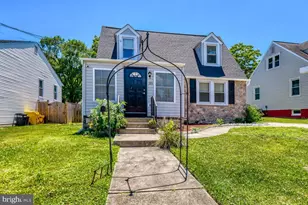 211 Lake Rd, Pasadena, MD 21122 - Photo 2