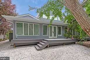 129 E Bay View Dr, Annapolis, MD 21403 - Photo 10