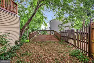 8010 Hadfield Ct, Pasadena, MD 21122 - Photo 32