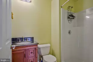 1002 Nabbs Creek Rd, Glen Burnie, MD 21060 - Photo 24