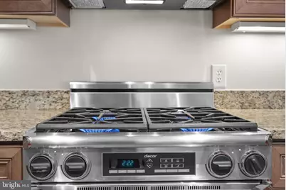 5 Park Place #415, Annapolis, MD 21401 - Photo 22