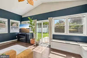 335 Beach Ave, Pasadena, MD 21122 - Photo 4