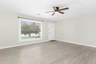 7822 Citadel Ct, Severn, MD 21144 - Photo 4