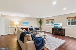 110 Lake View Dr, Annapolis, MD 21403 - Photo 14