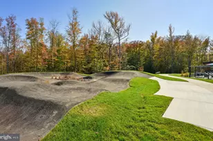 608 Beachgrass Ln, Laurel, MD 20724 - Photo 42