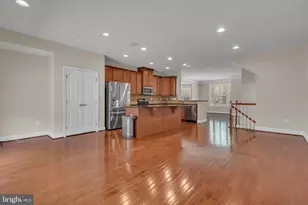 7278 Dorchester Woods Ln, Hanover, MD 21076 - Photo 10