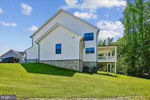 2638 Broadhorn Dr, Odenton, MD 21113 - Photo 48