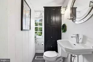 45 Fleet St, Annapolis, MD 21401 - Photo 32