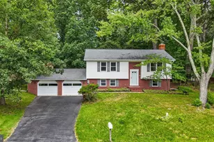 130 Circle Rd, Pasadena, MD 21122 - Photo 2