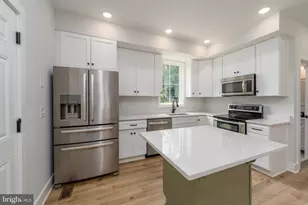 729 Mesquite Rd, Severn, MD 21144 - Photo 10